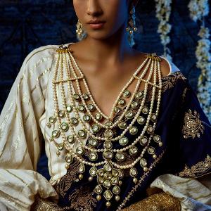 Amethyst Presents An Exclusive Preview Of Amrapali's Festive Fine Jewellery Collection Image