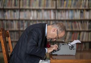 Best-Selling Author David Sedaris Returns To Raue Center 