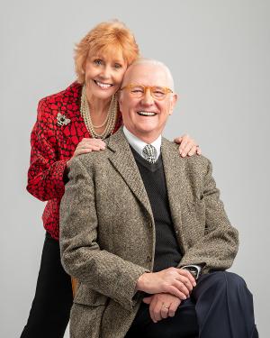 Don Shelby and Nancy Nelson to Perform LOVE LETTERS at Chanhassen Dinner Theaters This November  Image