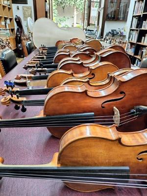 La Escuela De Laudería, 35 Años Formando Profesionales En La Creación Y Restauración De Instrumentos De Cuerda Frotada  Image