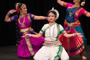 Diwali: Lights Of India Showcases Music, Dance And Martial Arts At Seattle Center 