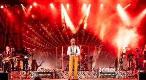 Bowie Experience To Appear At The Adelphi Theatre in 2023 Image