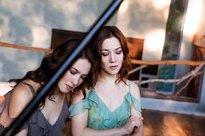 Identical Twin Pianists The Naughton Duo Make Their Lied Debut On November 1 Image