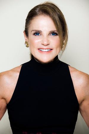 Listen: Tovah Feldshuh Talks FUNNY GIRL and More on LITTLE KNOWN FACTS 