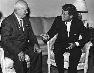 Metropolitan Playhouse Presents Virtual Benefit LOVE LETTERS FROM THE COLD WAR: Image