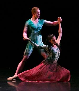 Central Indiana Dance Ensemble Works With Texas Festival 