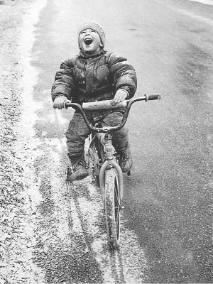 Michael Garfield Levine's SPINNING MY WHEELS Comes To Catskill, March 24-26 Image