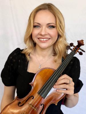 Hershey Symphony Performs ITALIAN ACCENTS With Violinist Holly Workman 