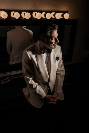 Jazz Guitarist and Singer John Pizzarelli Performs Immortal Songs from the Stage and Screen at the Ridgefield Playhouse,  September 8 