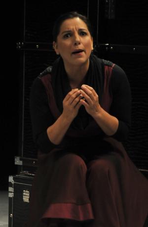 Vuelven Los Martes De Poesía A La Sala Héctor Mendoza De La Compañía Nacional De Teatro Image