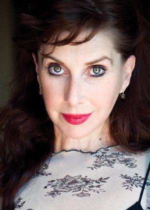 Susie Lindeman Celebrates Iconic Sarah Bernhardt In Anniversary Show SARAH Image