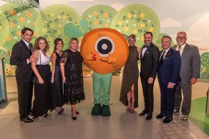 Museum Of Discovery And Science Gala Honors JM Family Enterprises And Supports Mods' Free Access Programs 