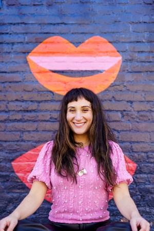 Daniella Rabbani Joins MOMS' NIGHT OUT: THE CONCERT SERIES This January Image