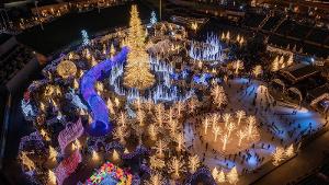 ENCHANT CHRISTMAS Partners With VGK Foundation To Donate 10,000 Junior Tickets To Las Vegas Community Image