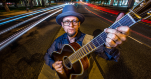 Jeremy Garrett Breaks Bluegrass Boundaries With New Single 'I Can't Lay Your Lovin' Down' Image