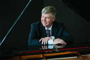 Renowned Pianist Ian Hobson To Perform Robert Schumann SONATA FORMS At Tenri Cultural Institute, December 16 