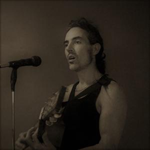 Ryan Shane Owen Releases 'Summer Night Dream' Image