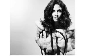 Hilary Kole Live Spotlight Series Announced at Ribbon 72 This Month Image