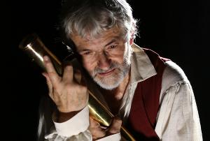 Award Winning Actor Tim Hardy Performs THE TRIALS OF GALILEO at Greenside Venues in Edinburgh 