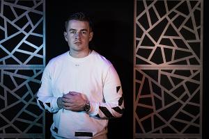 Sonny Wern Releases Cover Of P!nk's 'Get This Party Started' Image