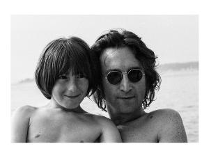 May Pang to Showcase Candid Photos of John Lennon at Three-Day Exhibition at Art Post Gallery 