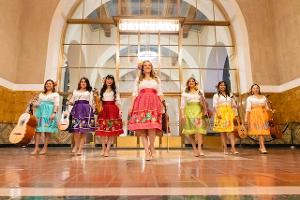 VERSOS Y BESOS WITH LAS COLIBRI to be Presented by Metro Art and The Autry Image