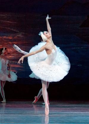 Miami City Ballet Announces Five New Dancers; Durante Verzola Joins MCB School Faculty 