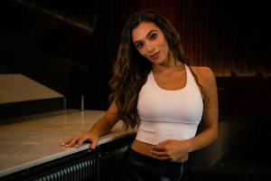 Sabrina Ponte Releases New Single 'Chance Of Whiskey' 