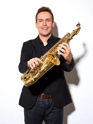 Maverick Saxophonist Daniel Bennett Kicks Off 5th Season Of EXPERIMENTAL TUESDAYS At Residence Inn Times Square 