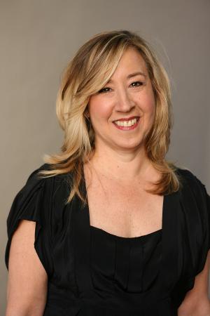 Shakespeare & Company Appoints Amy Handelsman Managing Director Image
