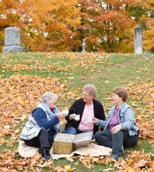 Cast Announced For Sauk's CEMETERY CLUB Image