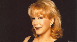 Hollywood TV Icon Barbara Eden Kicks Off Fall Tour Of A.R. Gurney's LOVE LETTERS 