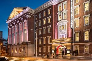 LADY DAY AT EMERSON'S BAR AND GRILL and More Set For Baltimore Center Stage 2023/2024 Mainstage Season 