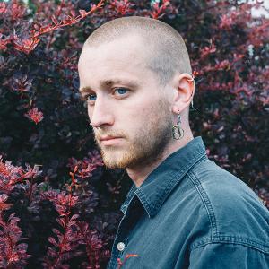 Milo Gore Shares 'Green Eyes' Single Image