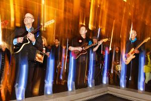 WINTER LUMINARIA With Tilted Axes Comes to Sasaki Garden Image