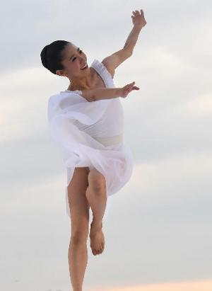 Nai-Ni Chen Dance Company Announces The Bridge Classes February 8-12 