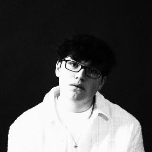 Breakout Artist Singer/Songwriter Rob Eberle Comes to Rockwood Music Hall Image
