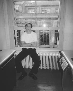 Indie Pop Artist Clide Releases New Single 'Kitchen Floor' Image