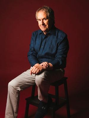 Chris De Burgh Re-Imagines The Legend Of Robin Hood In New Album Image