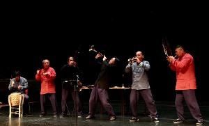 World Music Institute Will Present Lunar New Year Celebration With Zhou Family Band Image