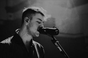 Tom Auton Will Release New Single 'Victim of the Groove' Image