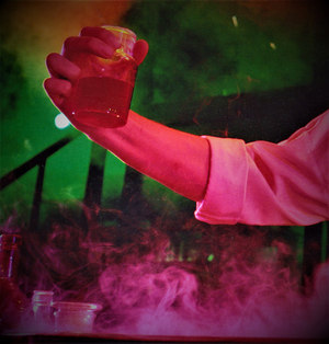 Free Range Humans' Immersive JEKYLL & HYDE Musical Puts Audiences On Their Feet Image