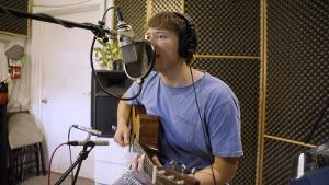 VIDEO: Carter Brady Takes You Through The Recording Studio In His New Music Video 'Chasing Vampires (Unplugged)' 