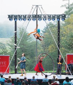 Hideaway Circus Announces Northeast Tour Of STARS ABOVE Image