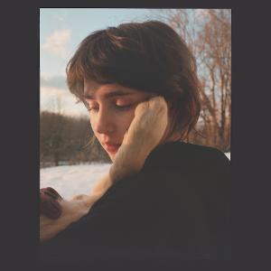 Clairo Releases Sophomore Album 'Sling' Image