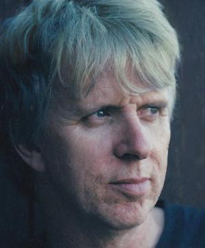 Roots & Blues Singer/Songwriter Steve Paul Simms Is “Rolling” Along With New Single Image
