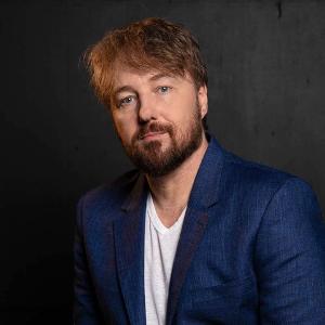 John Owen-Jones to Release New Christmas Album Image