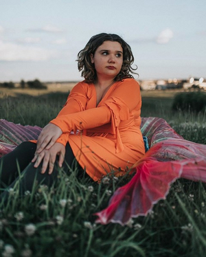 Noella Rain Releases New Empowering Single 'Phoenix' Image