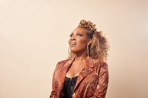 Acclaimed Soprano Janinah Burnett to Release Debut Album Image