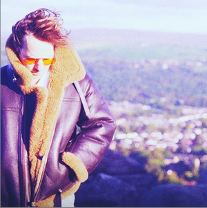 London-based Rock Soloist Drew Davies Shares New Single 'Mrs. Taylor' Image